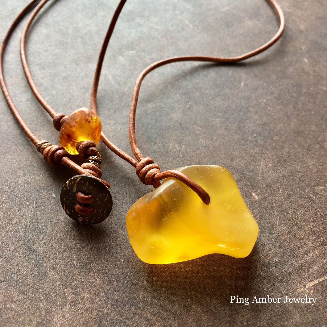 Baltic Amber Surfers Necklace - Half Moon