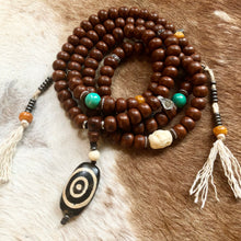 Bodhi Seeds Tibetan Mala with Ancient Dzi Pendant