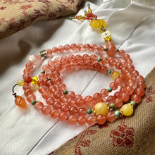 NanHong Icy-Float Agate Mala Necklace