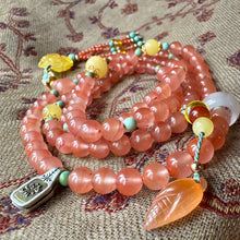 NanHong Icy-Float Agate Mala Necklace