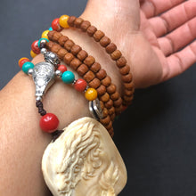 Tibetan Cypress (Baixiang) Bodhi Seeds Tibetan Mala with Dragon Pendant