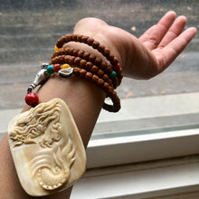 Tibetan Cypress (Baixiang) Bodhi Seeds Tibetan Mala with Dragon Pendant