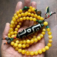 Genuine Amber Tibetan Mala with 9-eye Old Dzi Bead Necklace