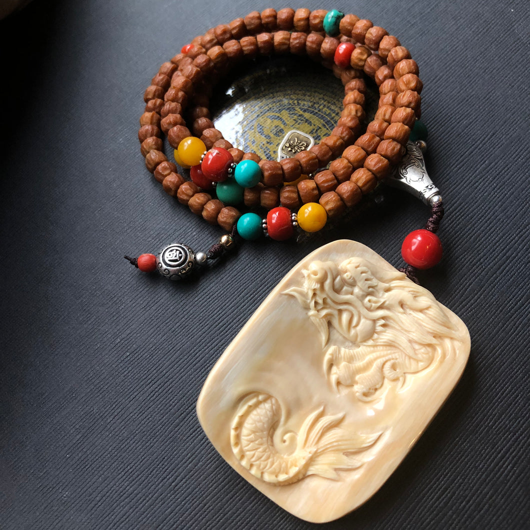 Tibetan Cypress (Baixiang) Bodhi Seeds Tibetan Mala with Dragon Pendant