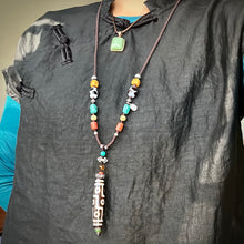 Tibetan Nine-Eyes Dzi Bead Amulet Necklace