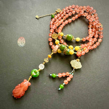 NanHong Icy-Float Agate Mala Necklace