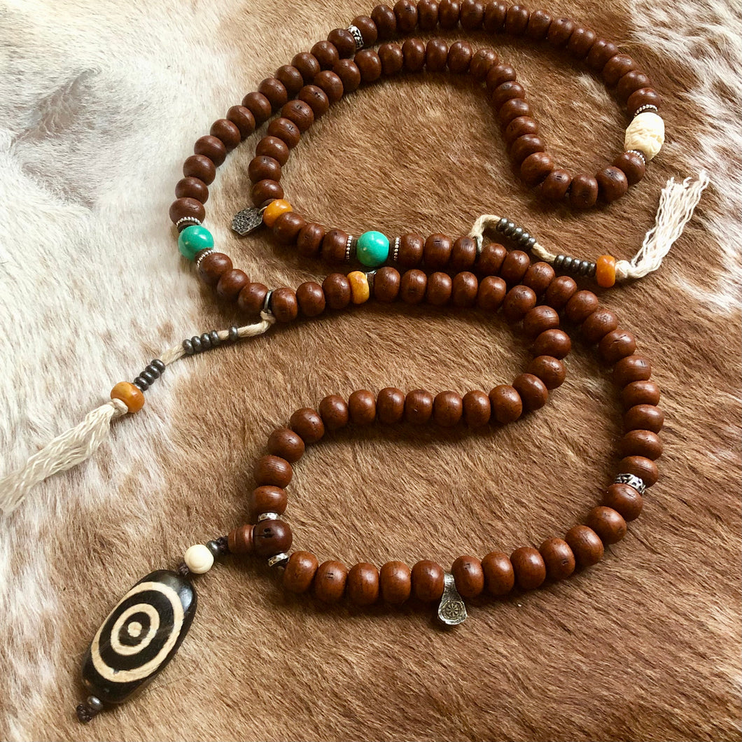 Bodhi Seeds Tibetan Mala with Ancient Dzi Pendant – Ping Amber Jewelry